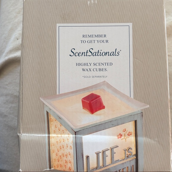 Scentsationals Flowerful Full-Size Warmer - Mint Green NWOT - Picture 3 of 9